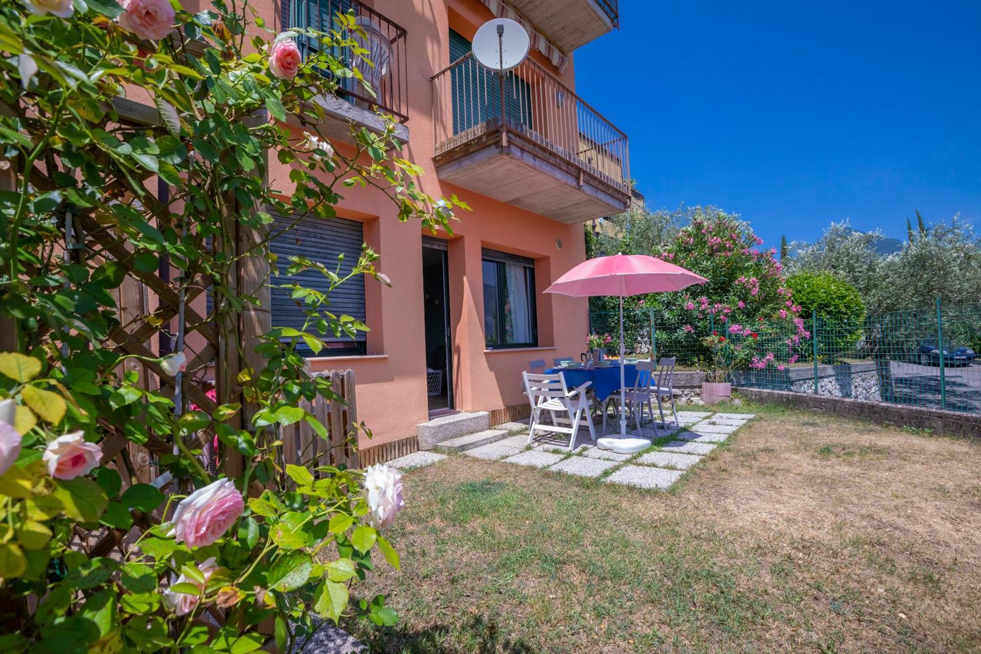 Casa Turchese - Happy Rentals Riva del Garda Exterior photo